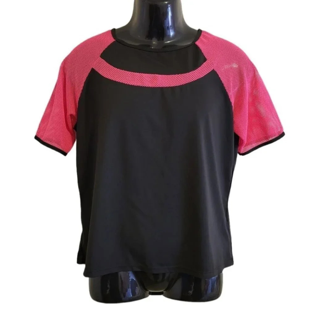 SHEIN Women's Plus Size Fishnet Sleeve Sports Top (Size 1XL)